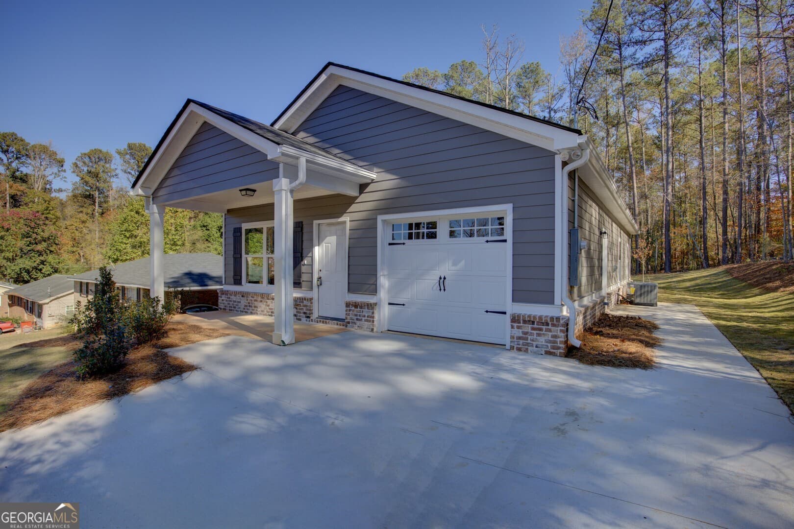 9213 Westview Dr — photo 2