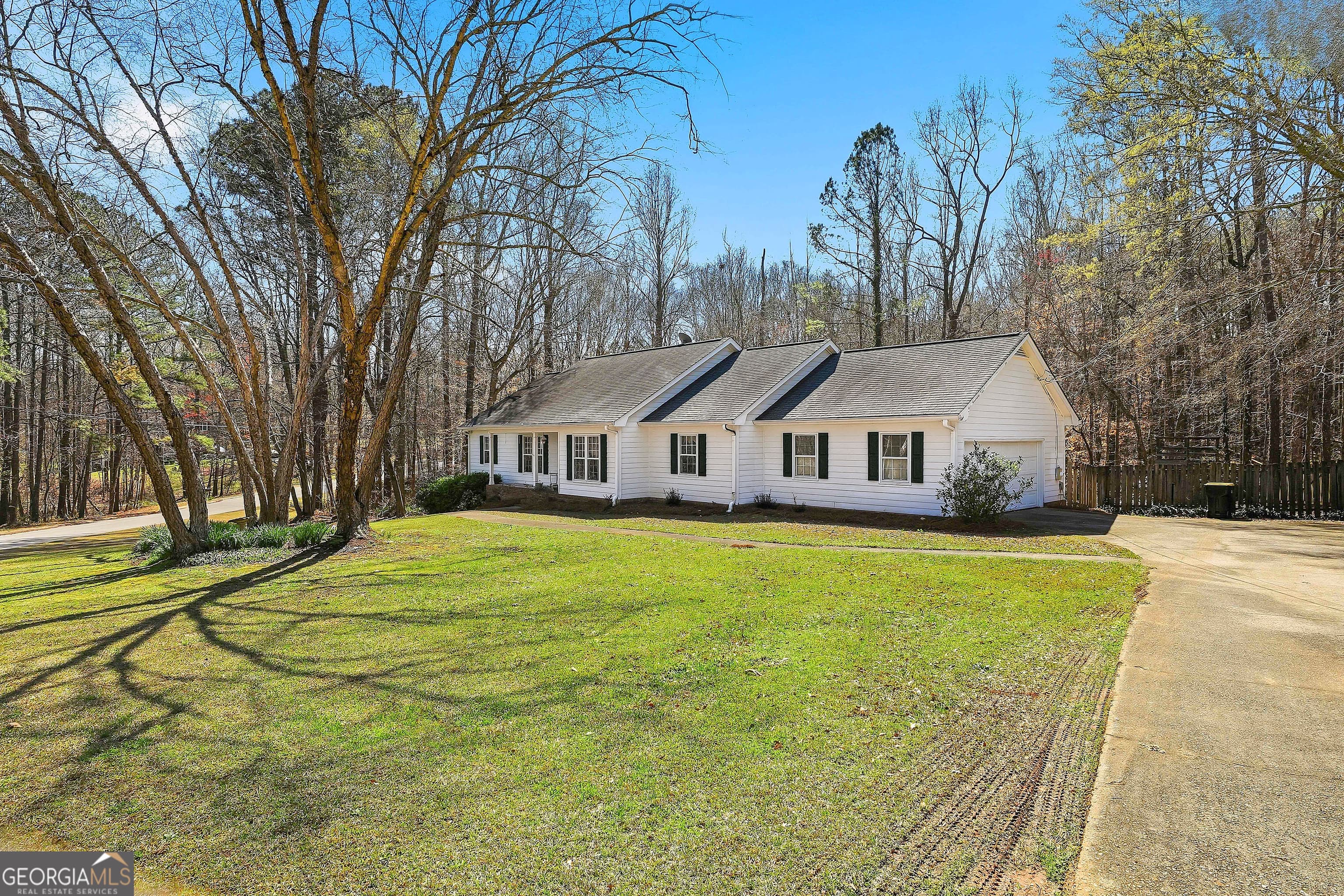 210 Felton Dr — photo 2