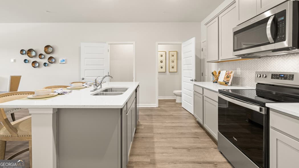 348 Sound Circle — photo 2