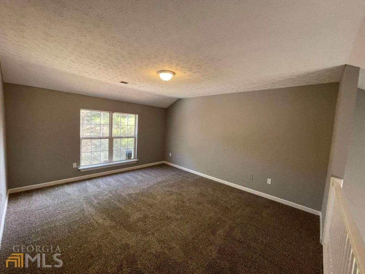 2162 Anconia Circle — photo 2