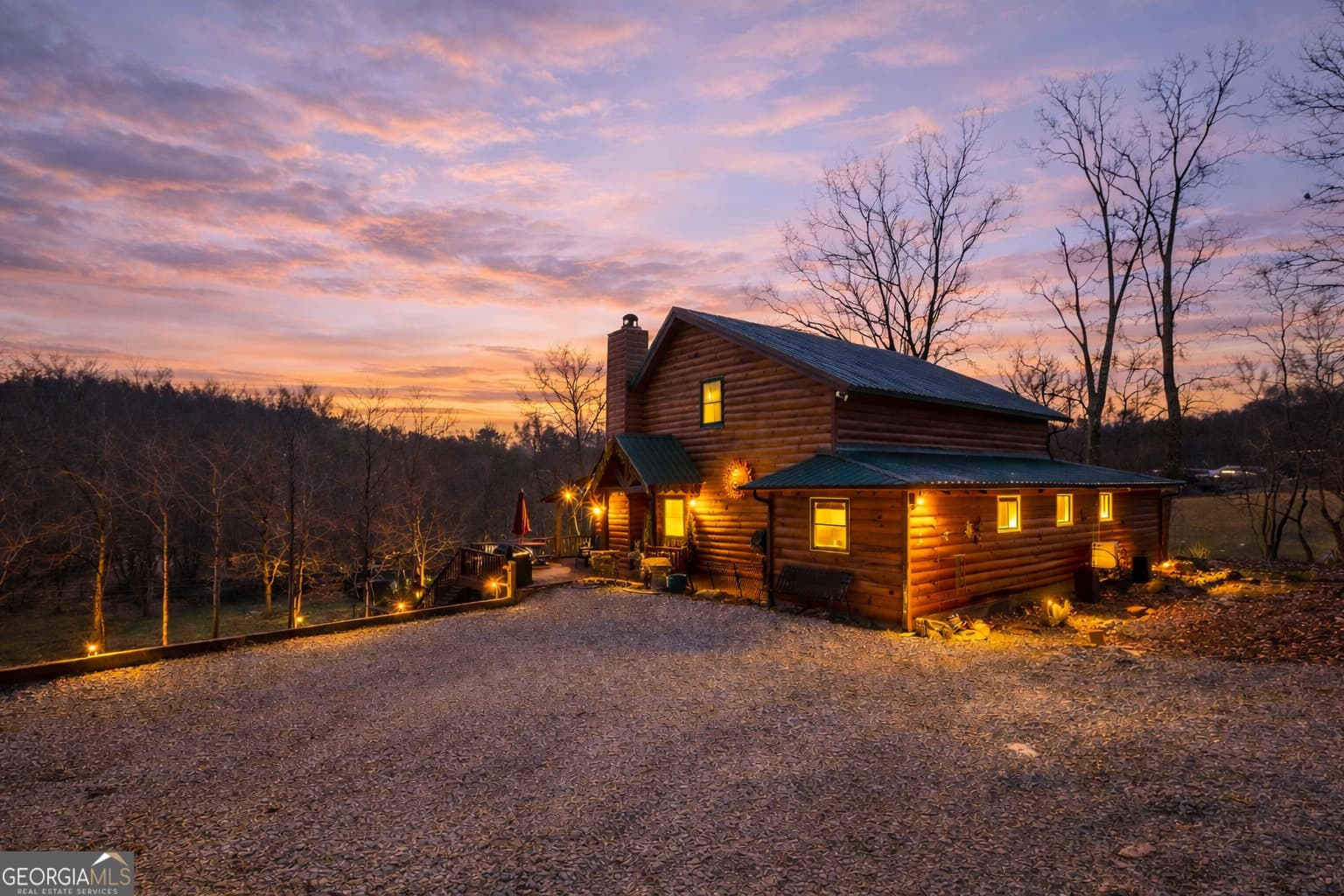 28 Wood Ln — photo 1