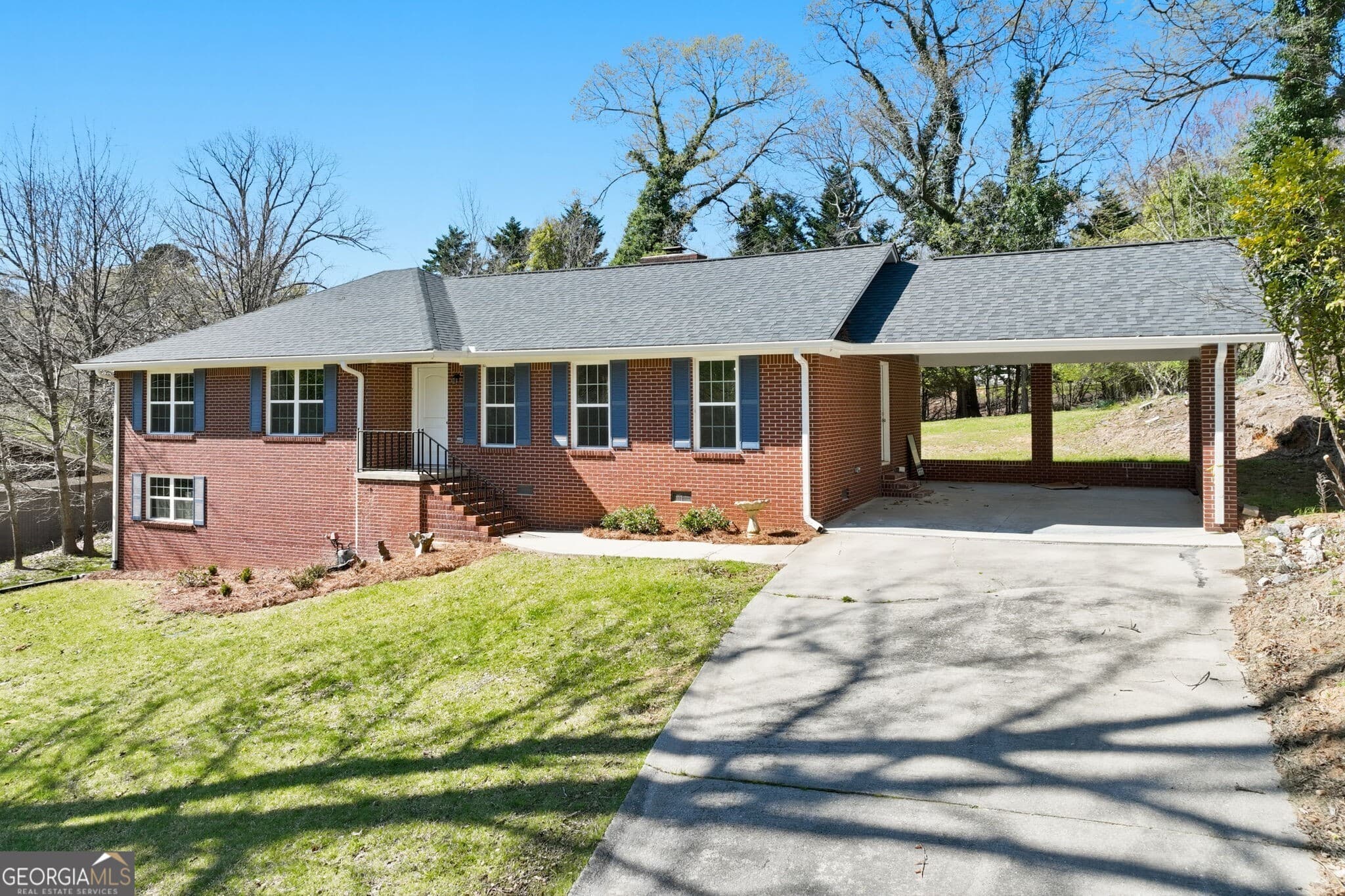 108 Springview Dr — photo 2