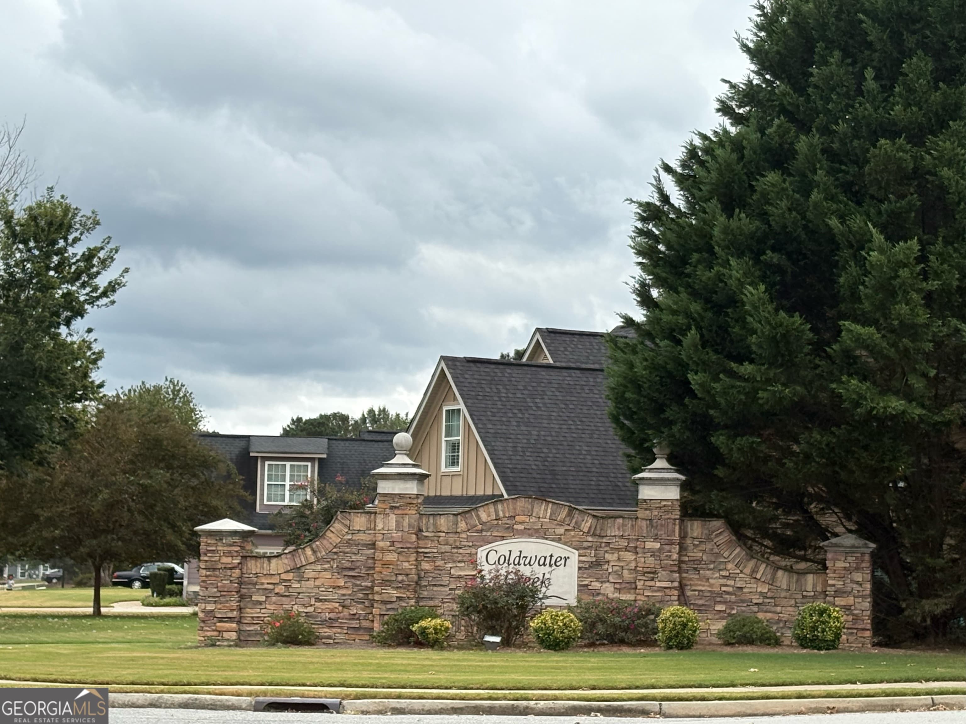 1064 Coldwater Dr — photo 23