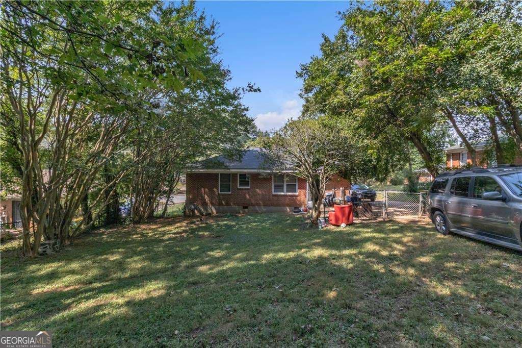 5570 Ash St — photo 13