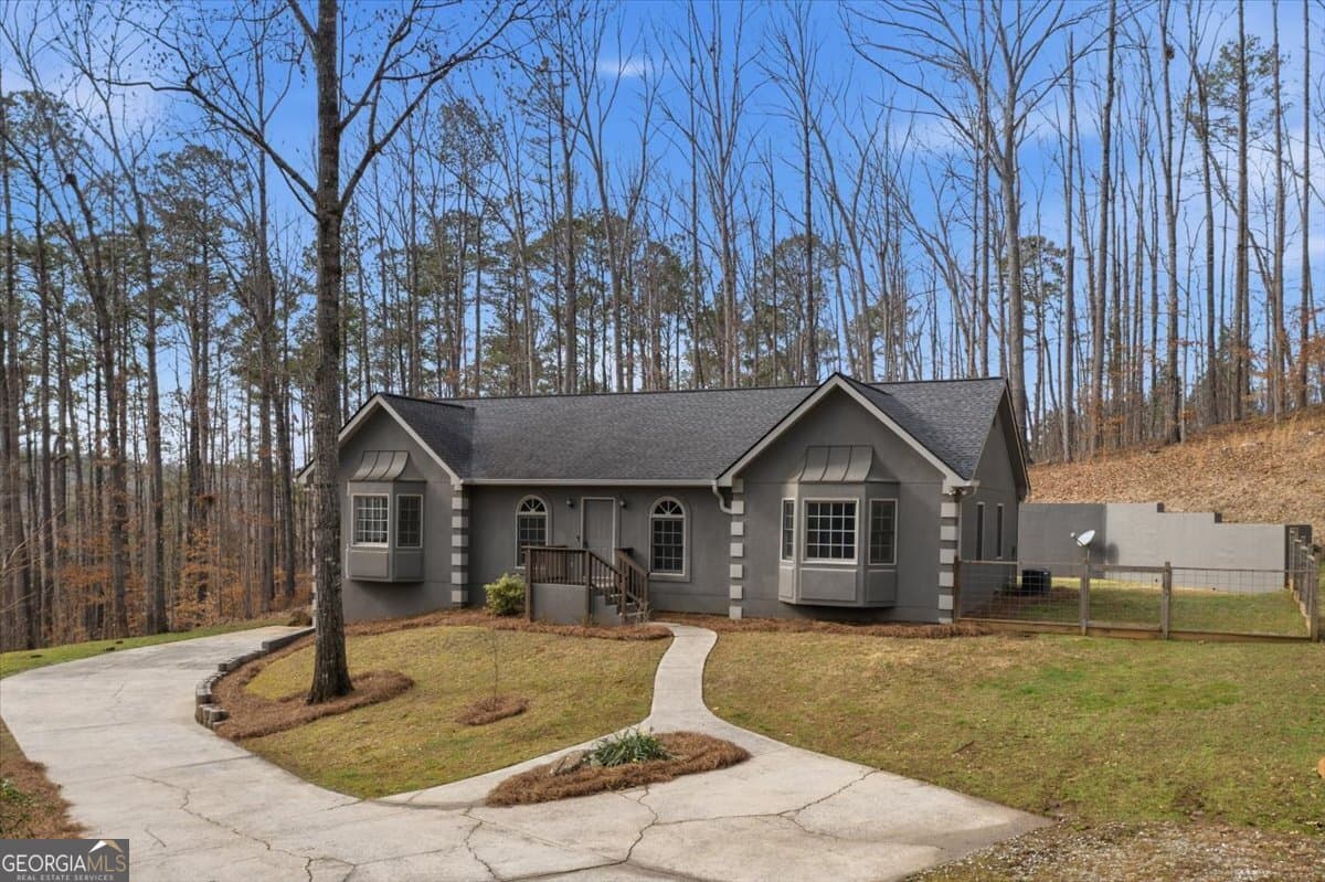 412 Oak Hills Dr — photo 1