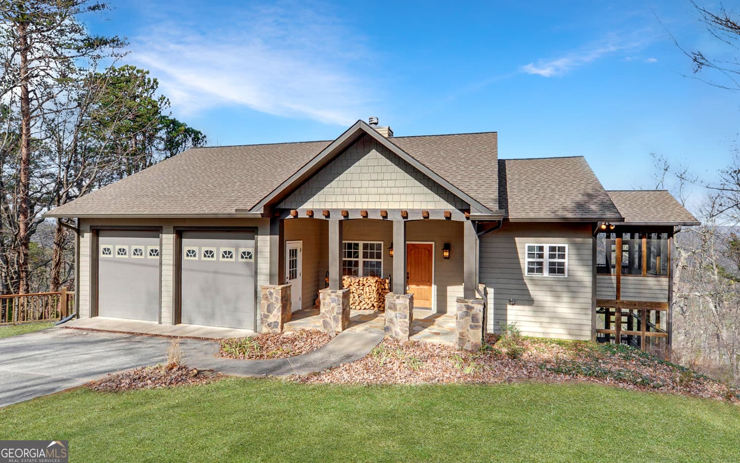 990 Hickory Nut Mountain — photo 1