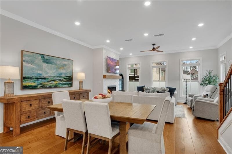 4048 Blandford St — photo 2