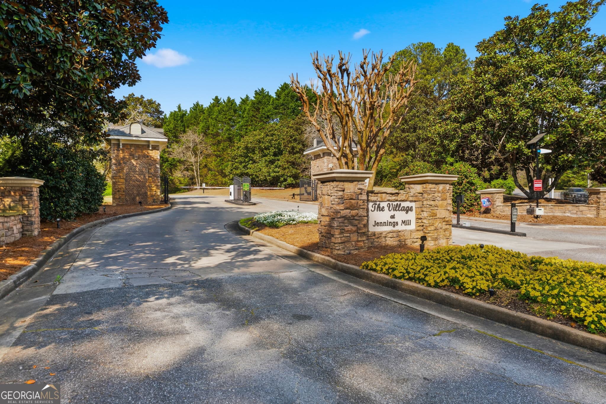 205 Cambridge Dr — photo 56