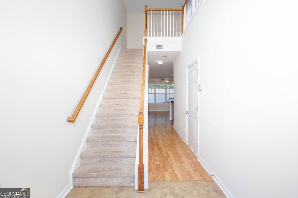 206 Oconee Way — photo 2