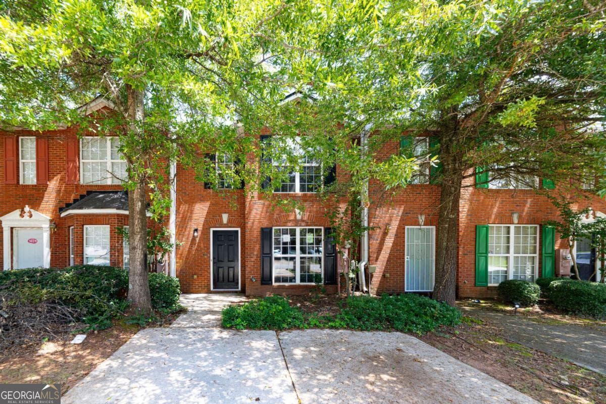 3017 Waldrop Circle — photo 2