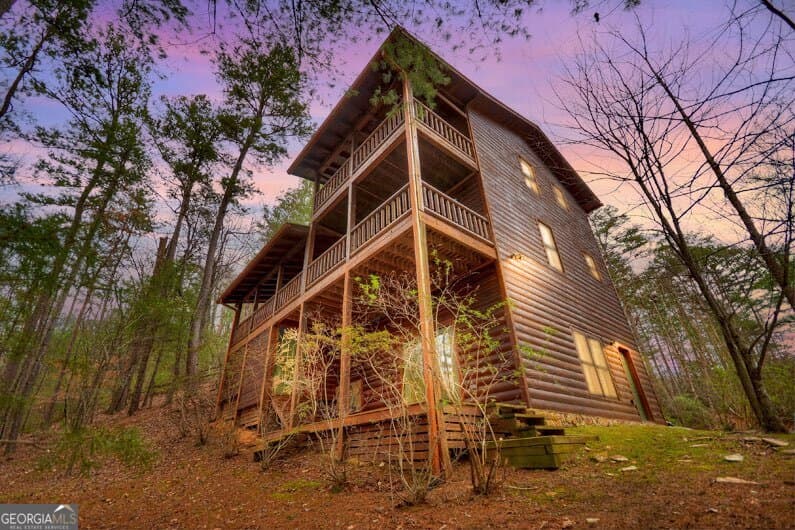 112 Seneca Dr — photo 2