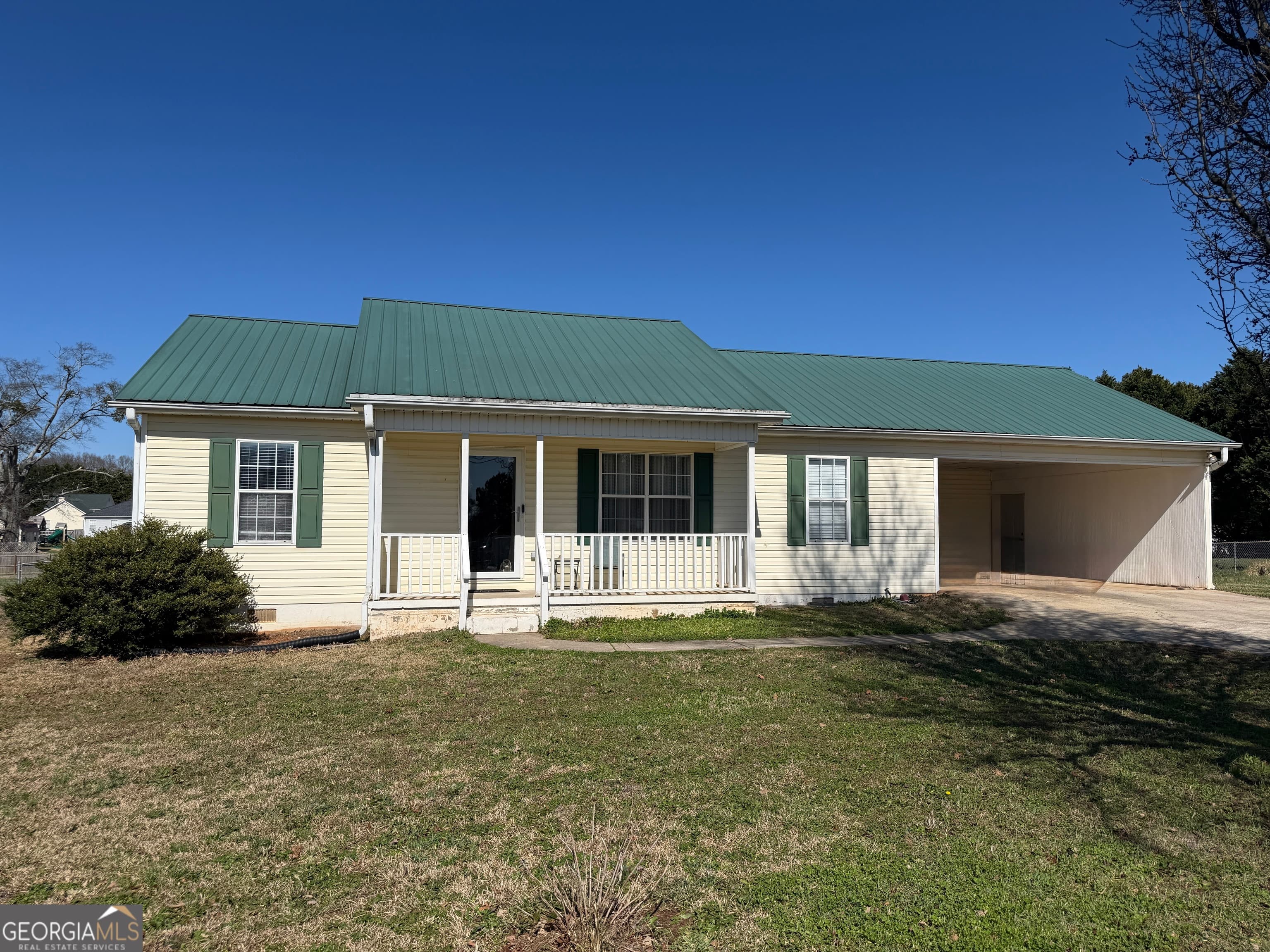 2124 Broad St — photo 1