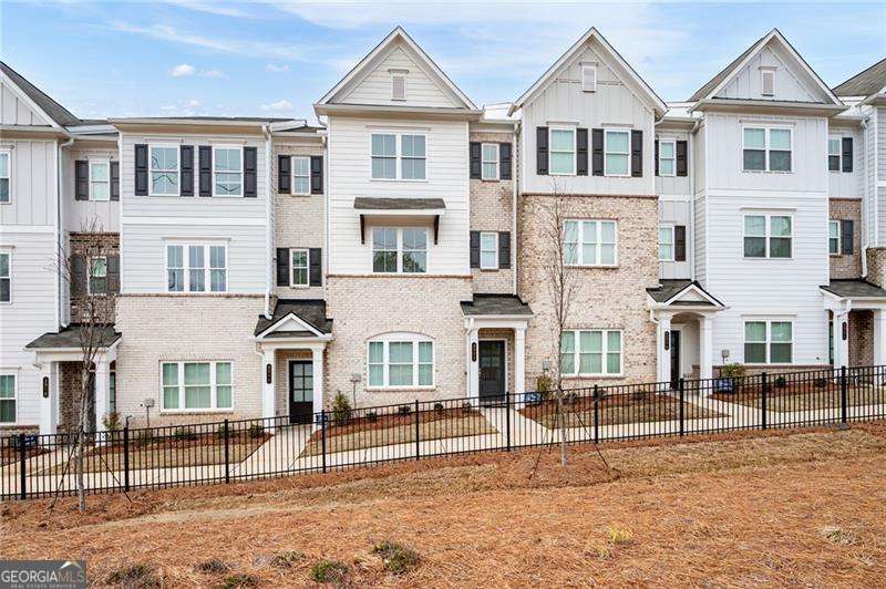 3322 Cranston Ln — photo 1