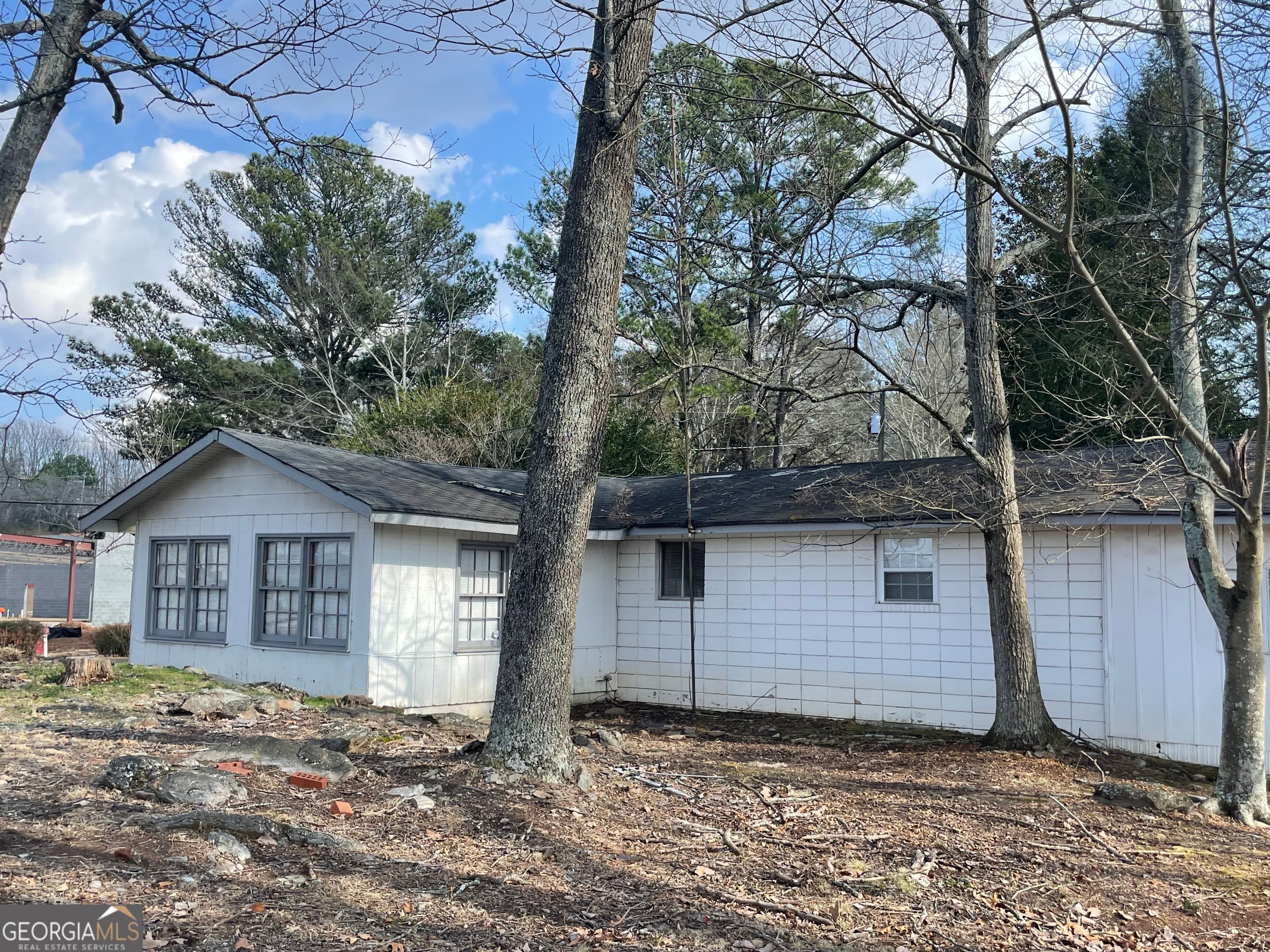 2155 Rosedale Rd — photo 2