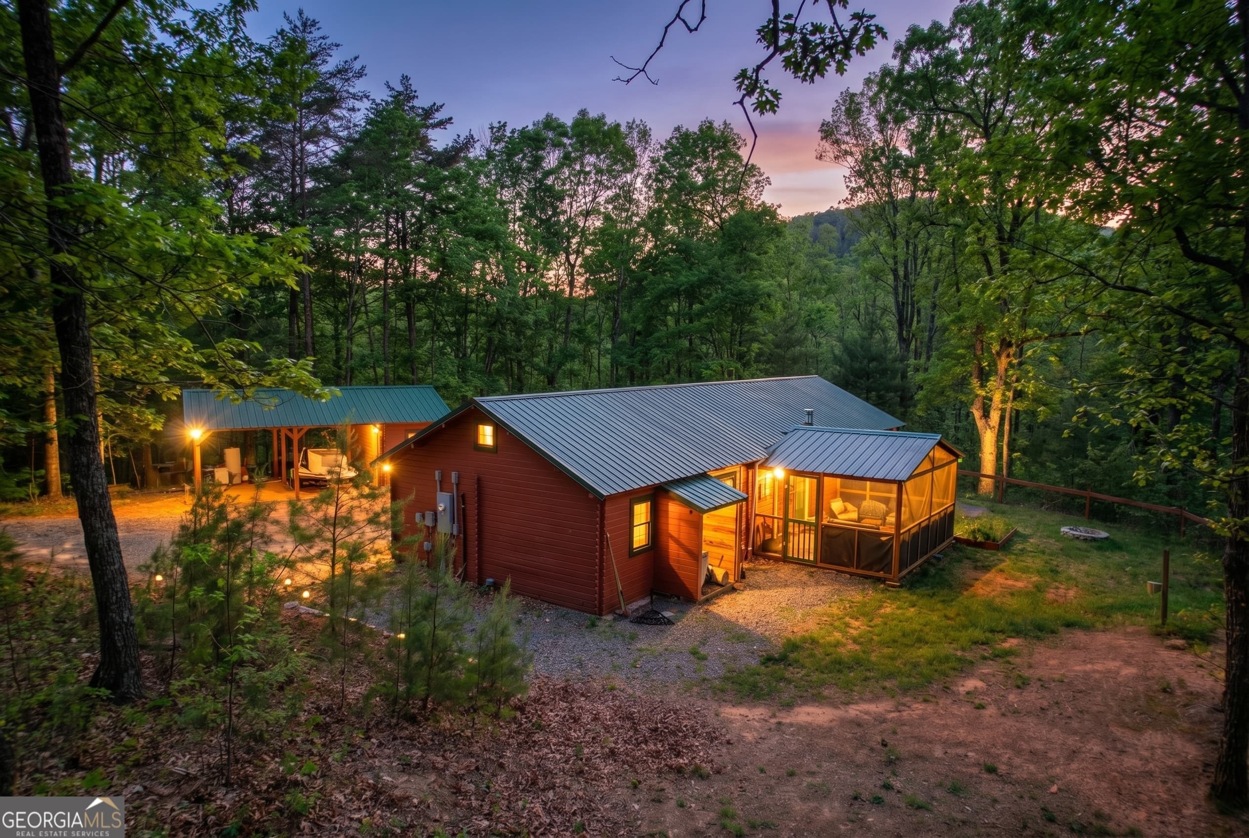 1487 Morton Dr — photo 1