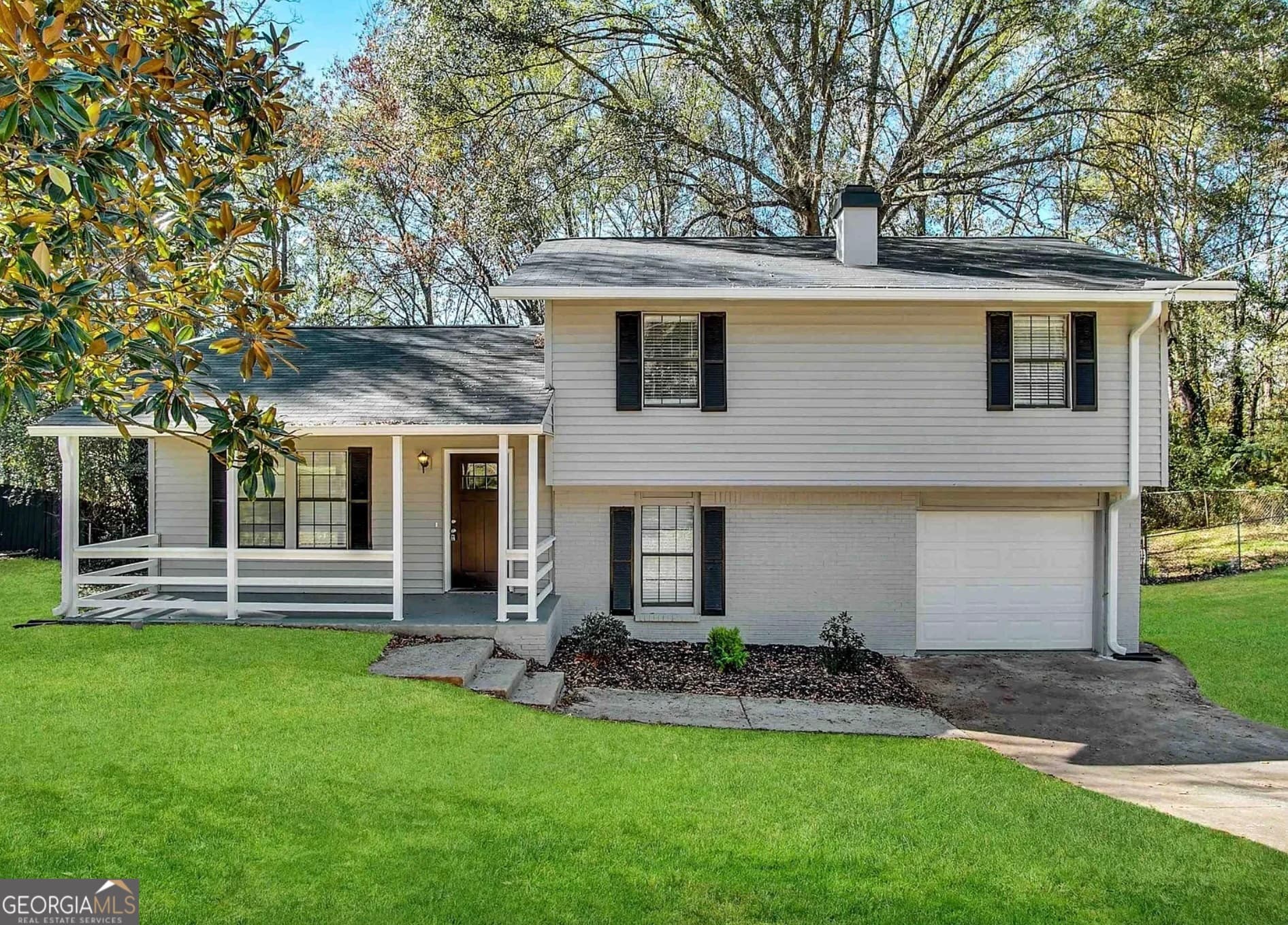 3879 Mcgill Ln — photo 1