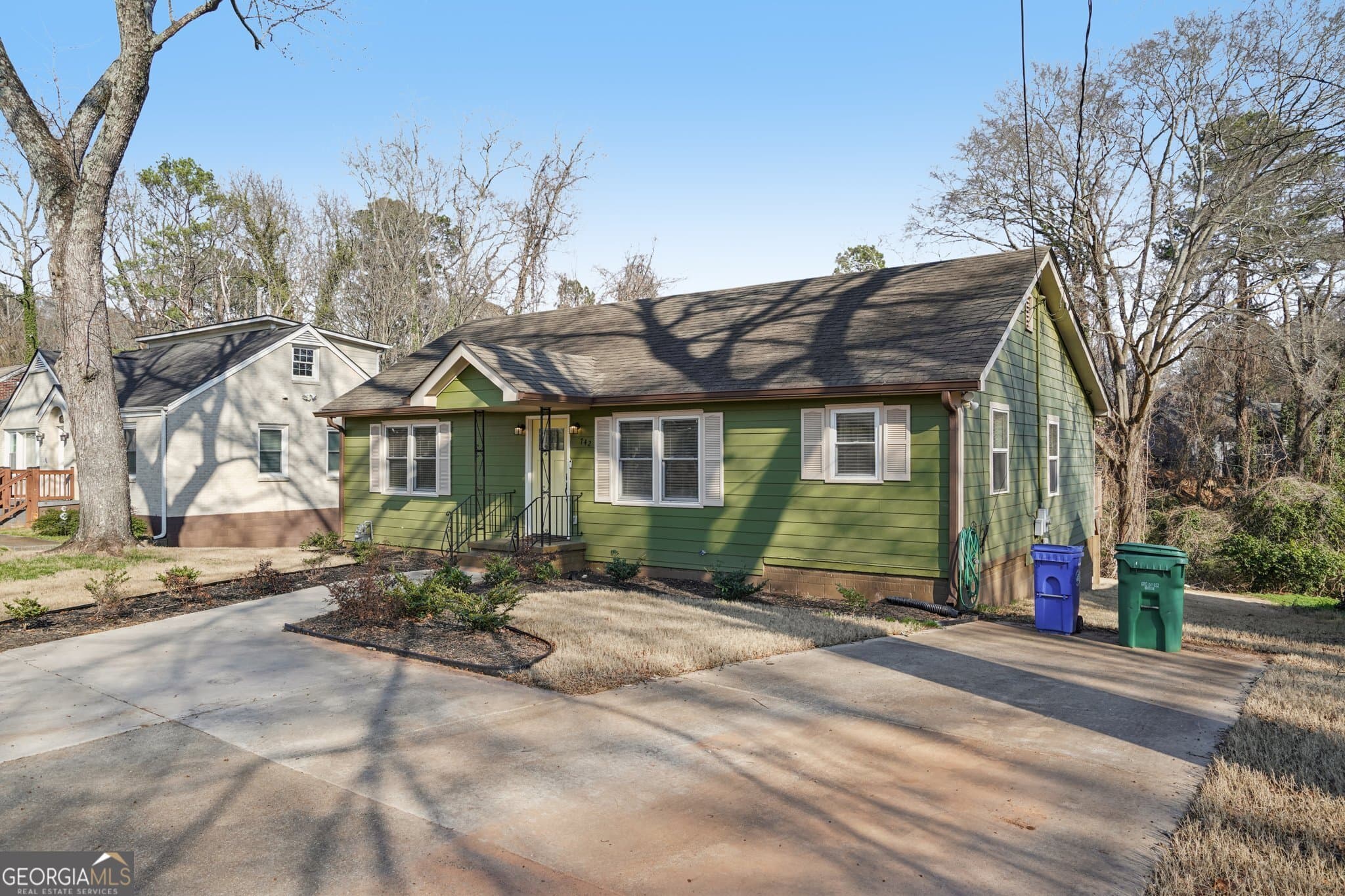 742 Fayetteville Se Rd — photo 2