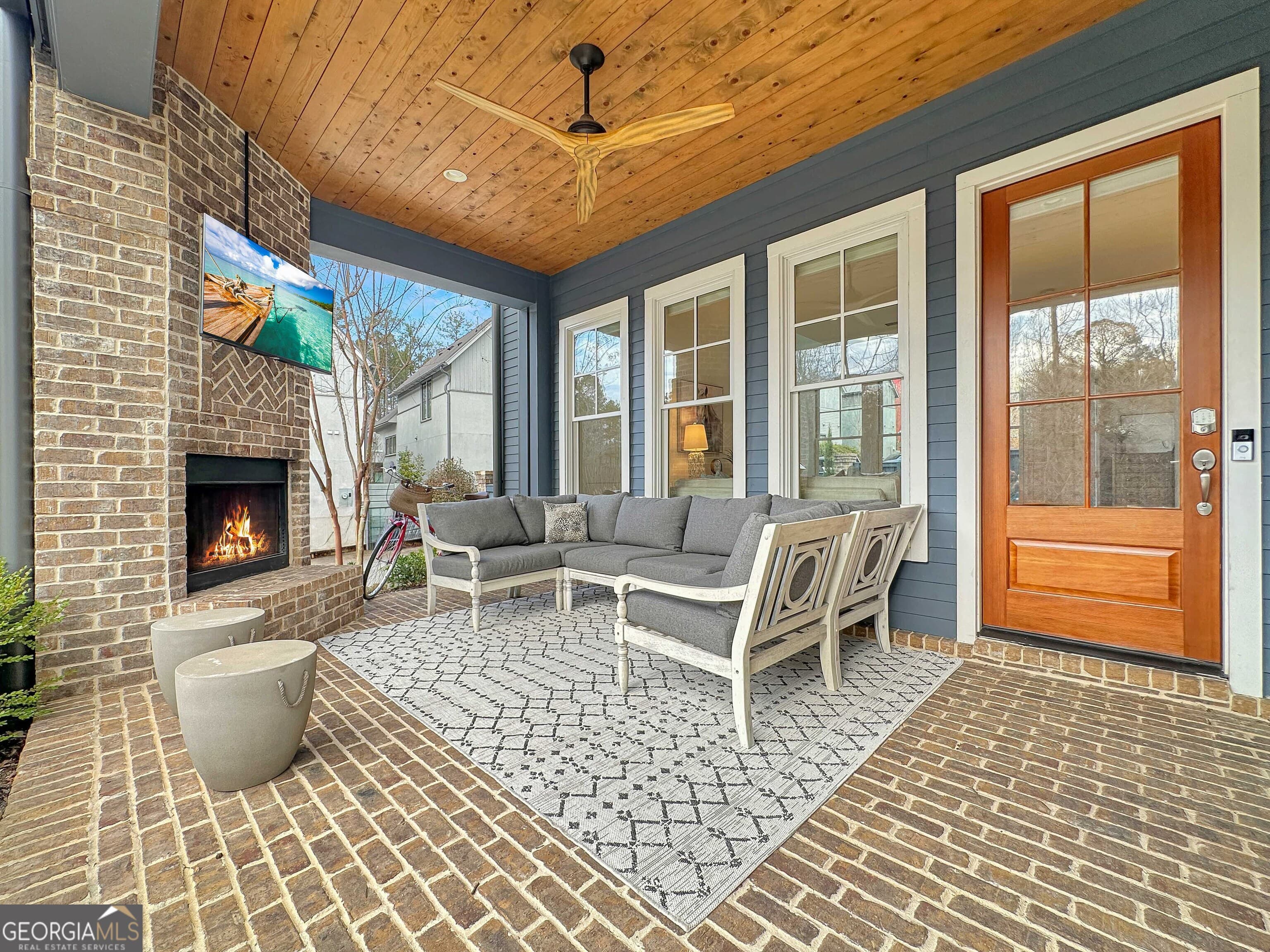 200 Mado Ln — photo 2