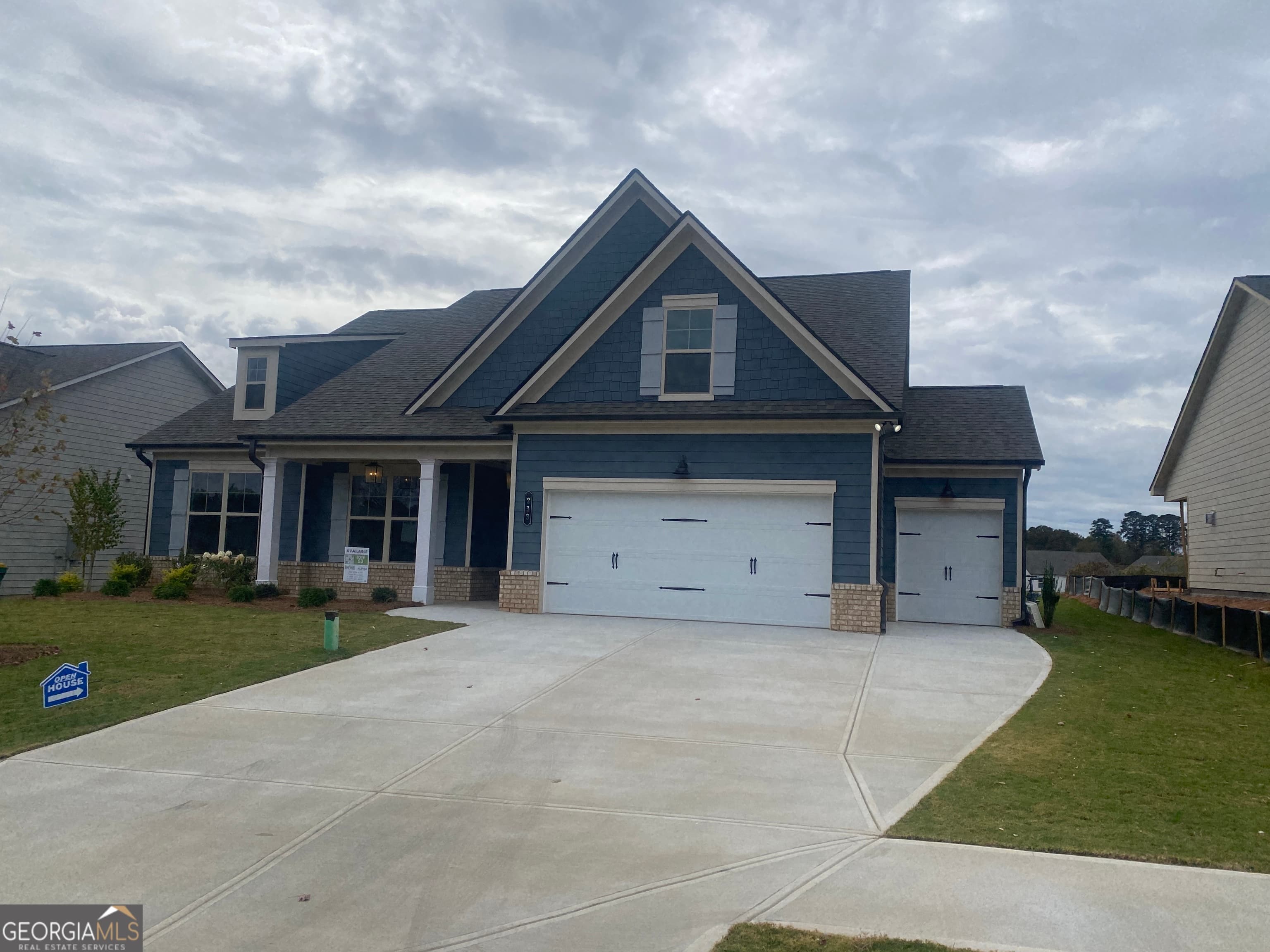 233 Oakdale Rd 53 — photo 2