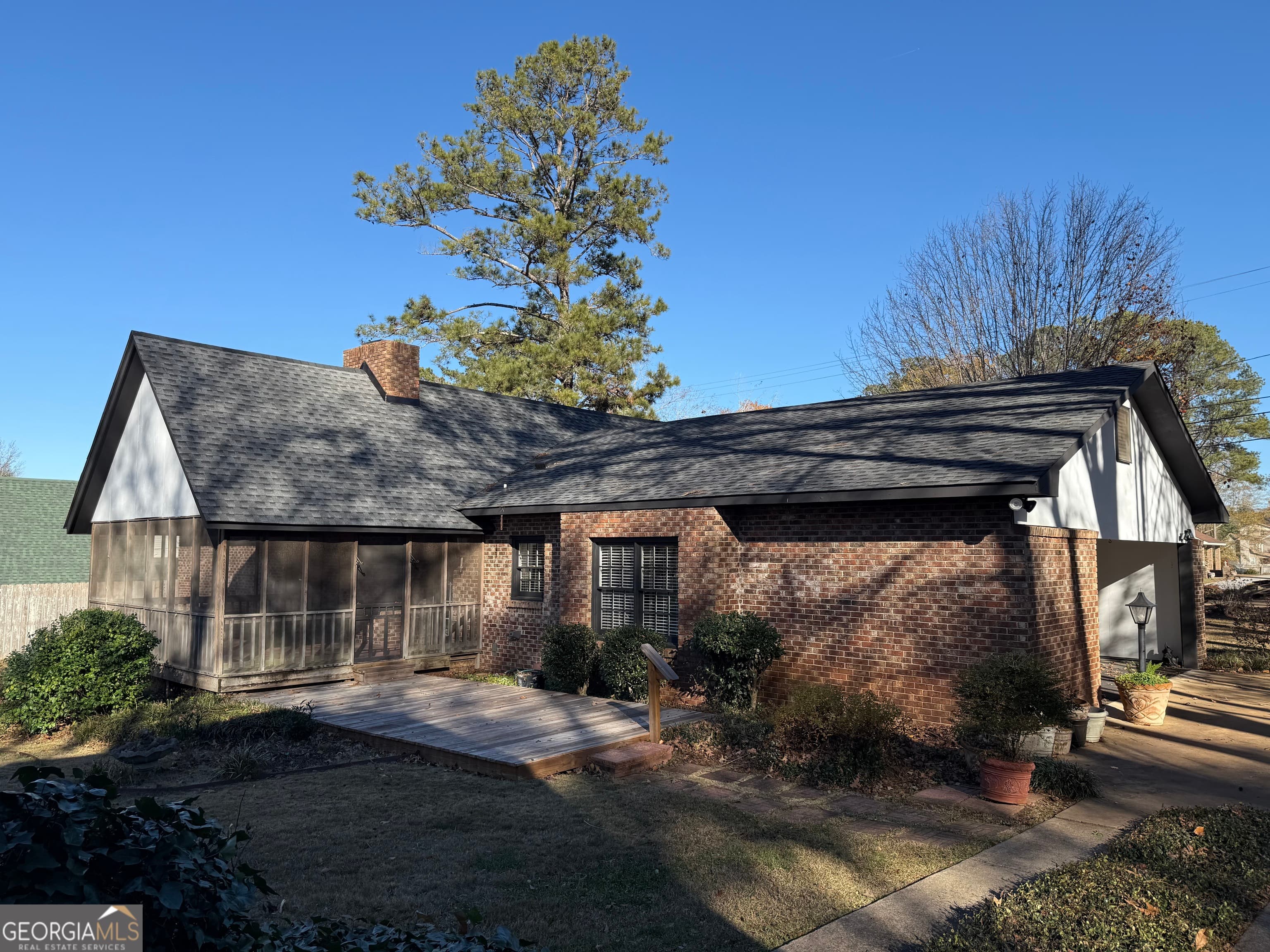 2703 19th Pl — photo 2