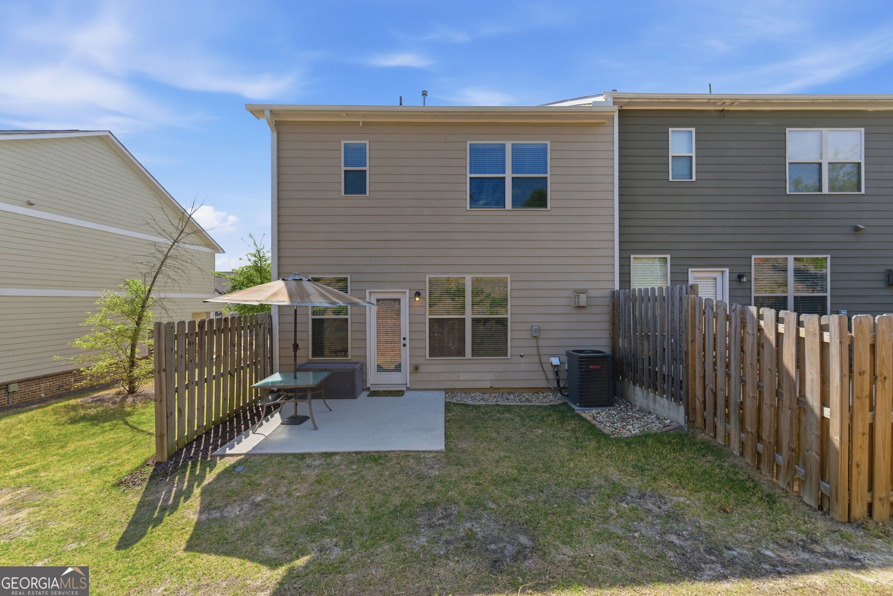 366 Cherryhill Ln — photo 25