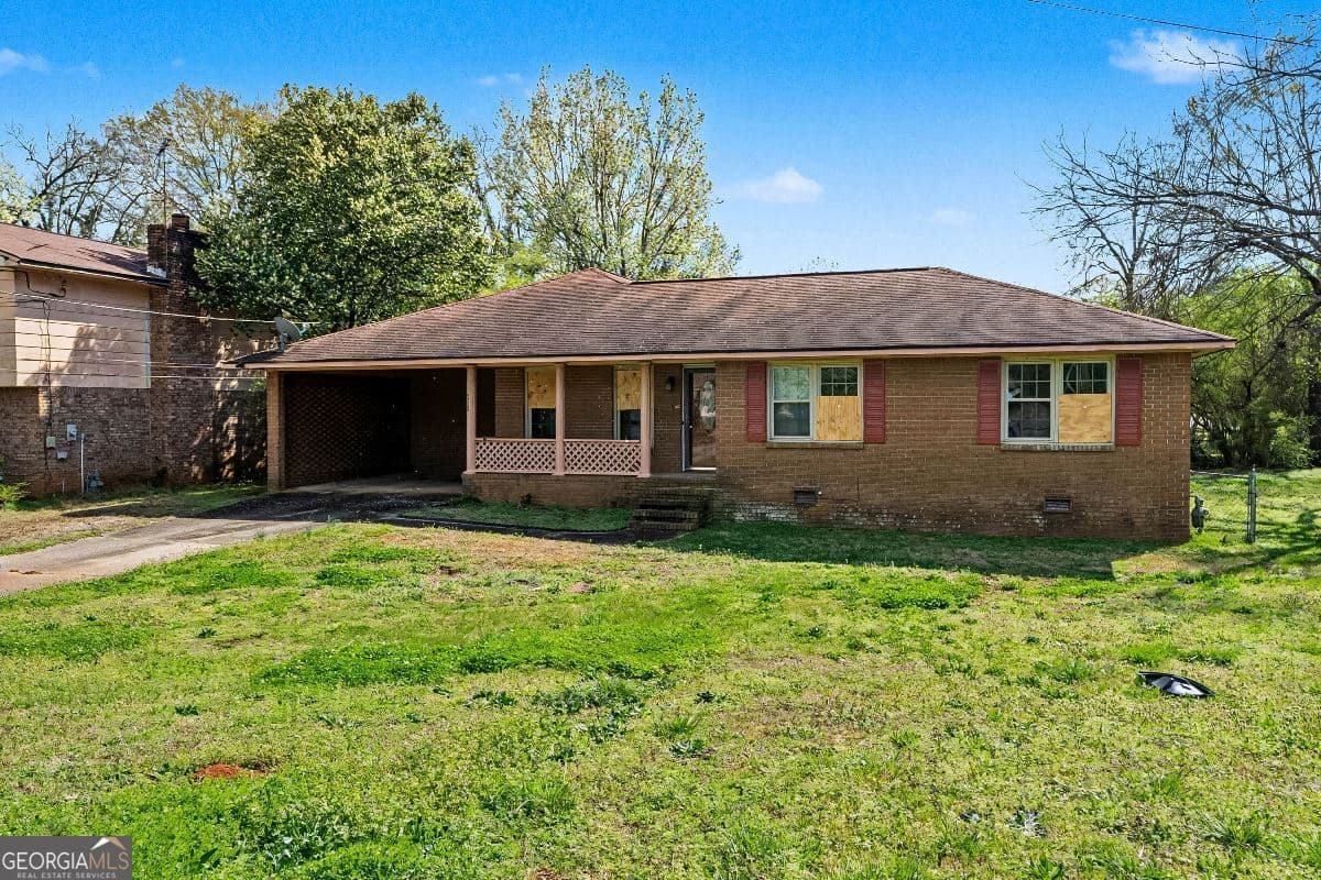 512 Terry Dr — photo 1