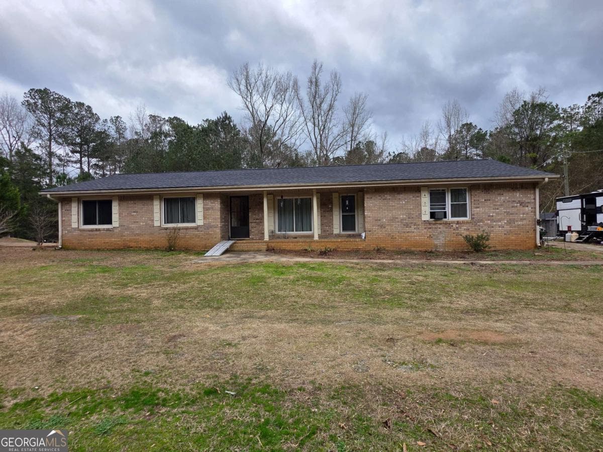 407 Earl North Rd — photo 2