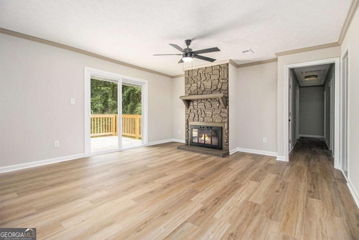 127 Lee Rd — photo 2