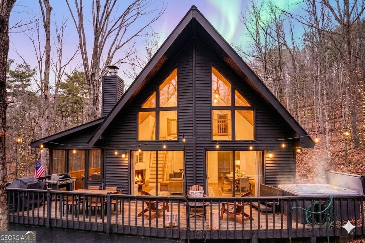 843 Fern Valley Rd — photo 1