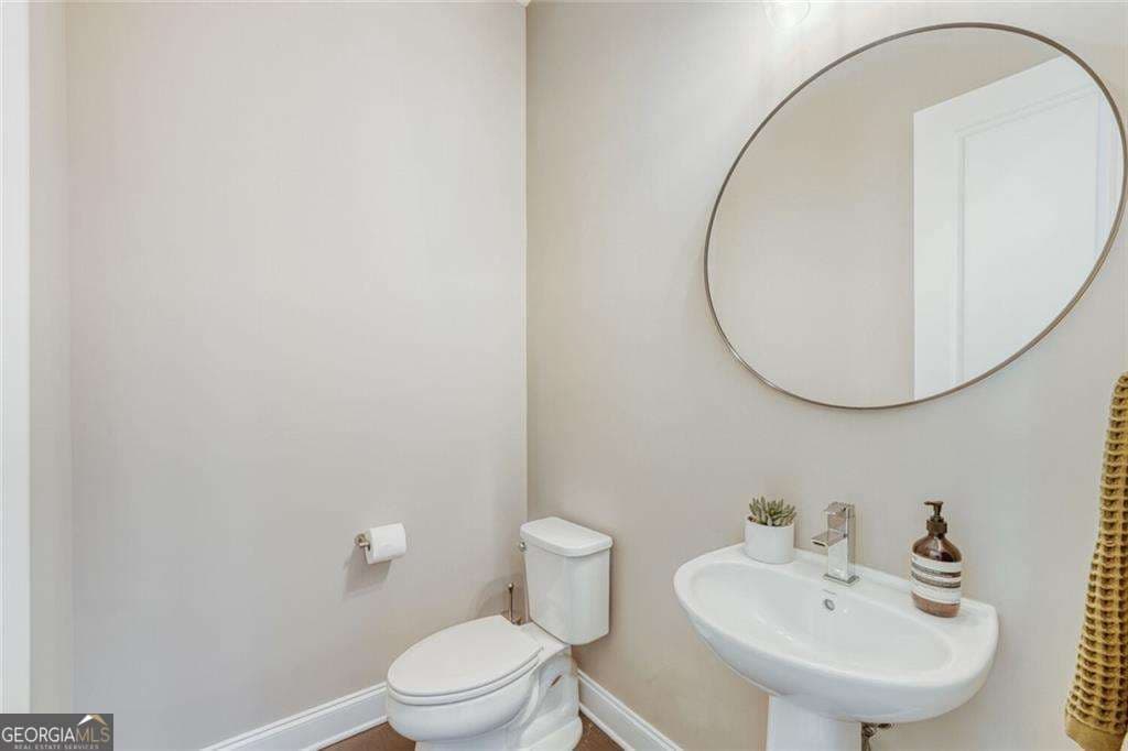 2381 Brissett Ln — photo 31