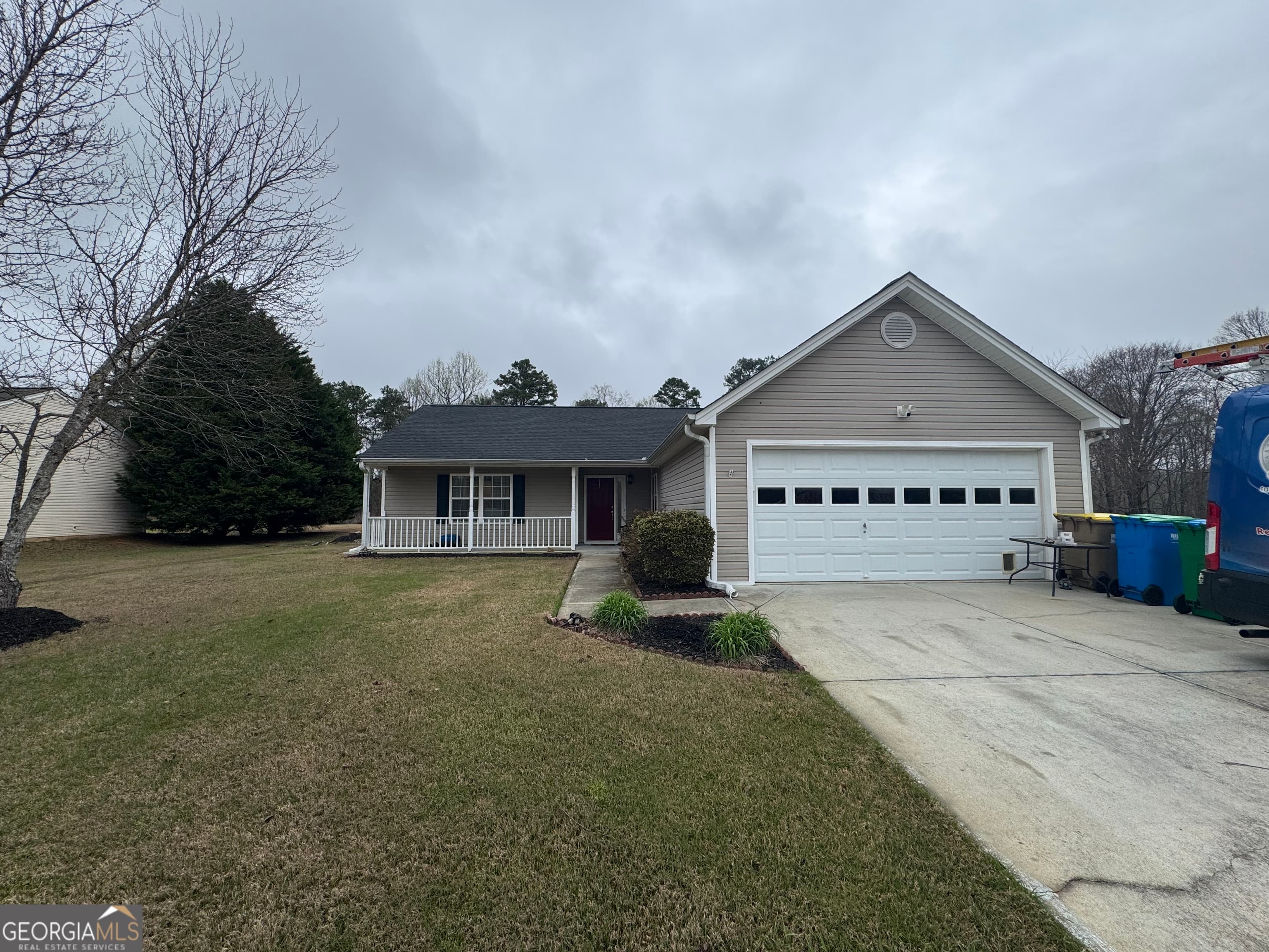 1003 Rolling Ridge Ln — photo 2