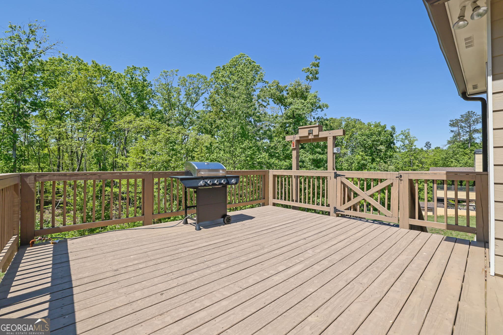 933 Whistler Ln — photo 38