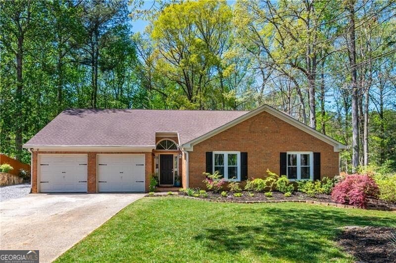 192 Wyndham Lakes Nw Ct — photo 1