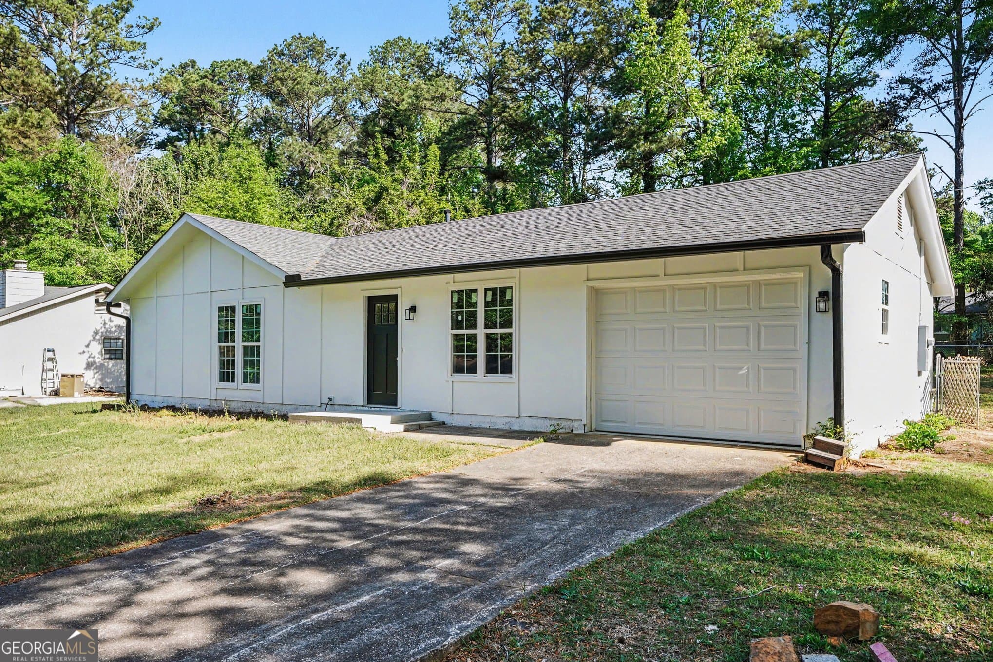 8984 Bentwood Ln — photo 2