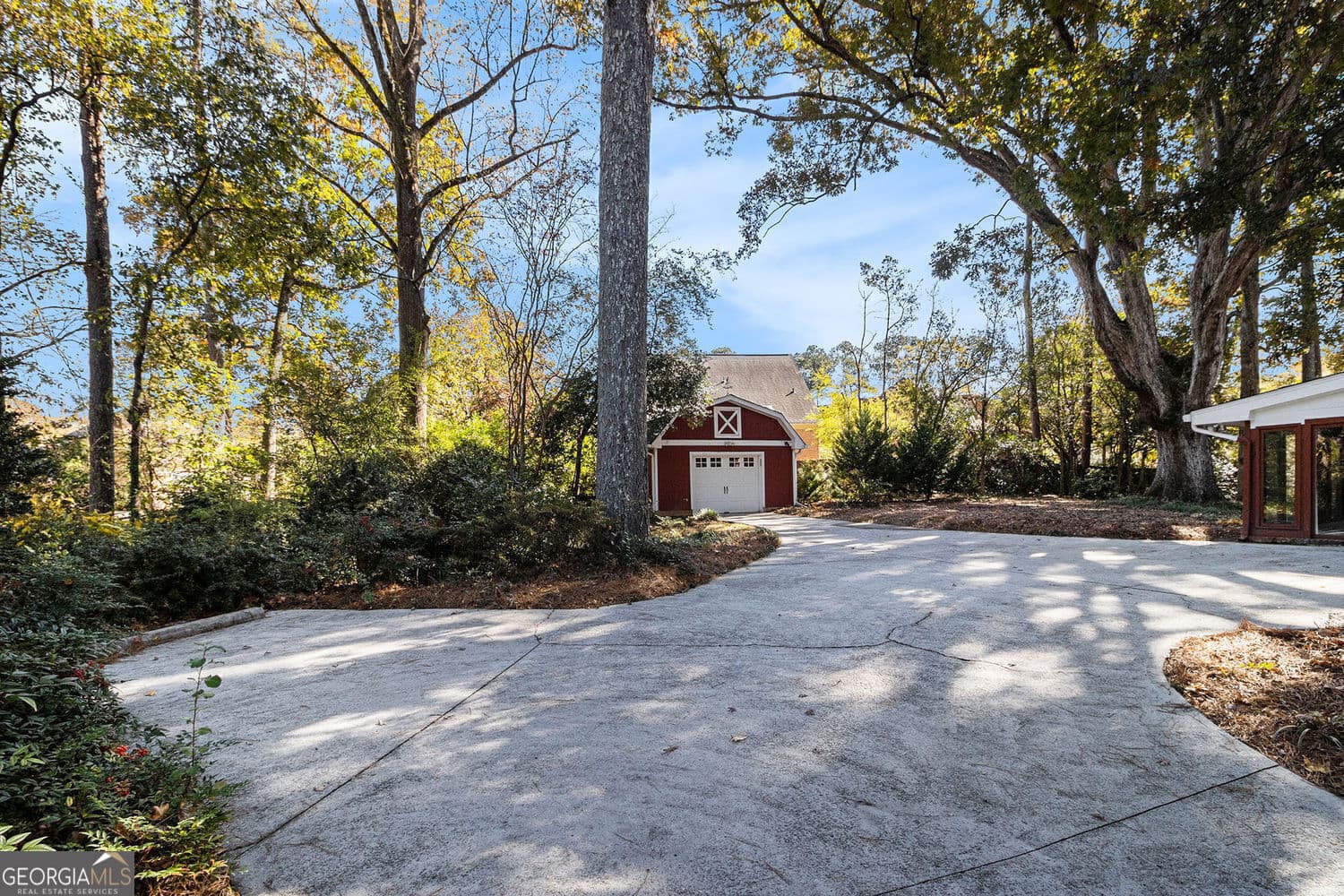 2437 Cardinal Way — photo 36