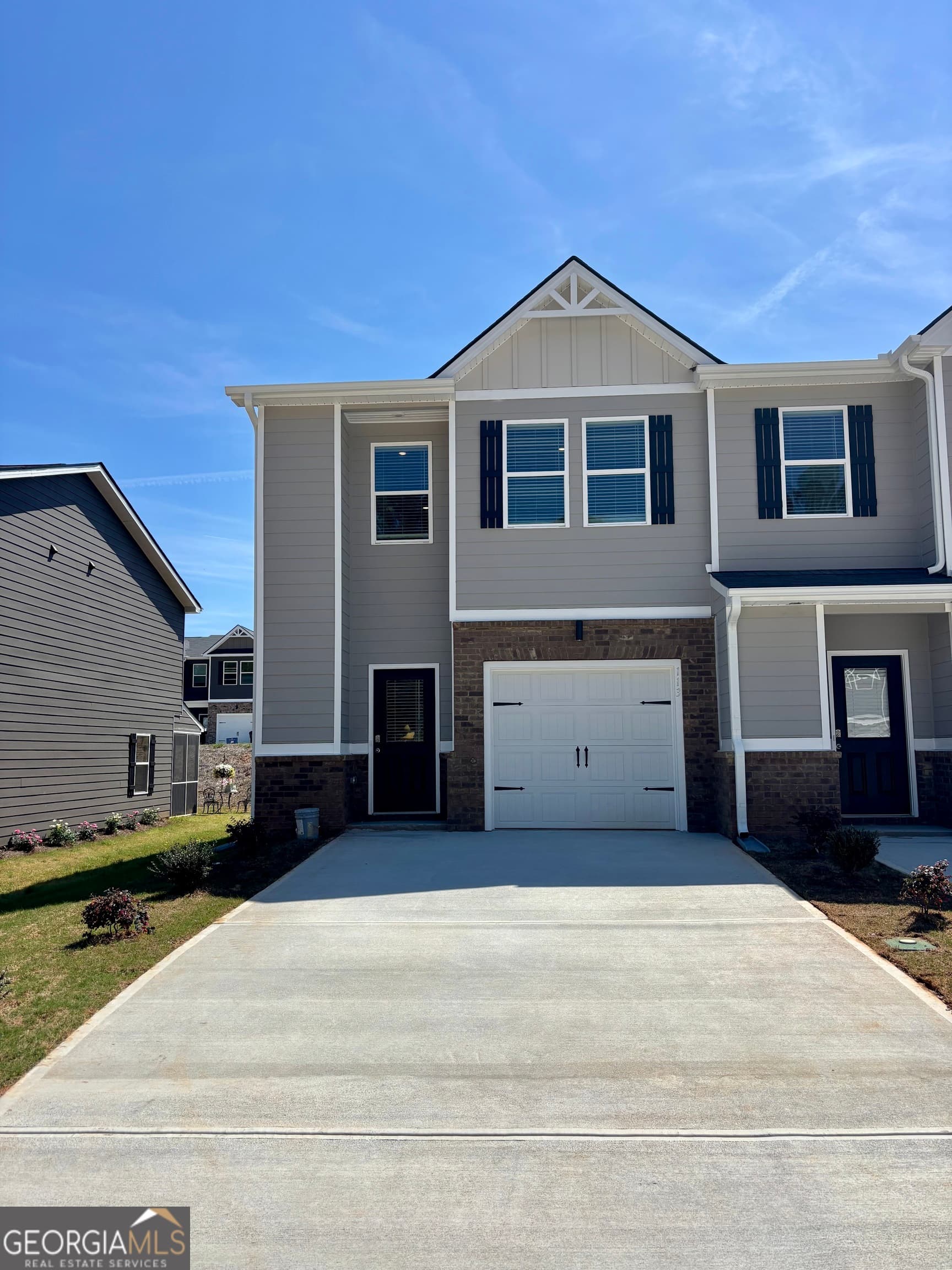 113 Meadowview Dr — photo 1