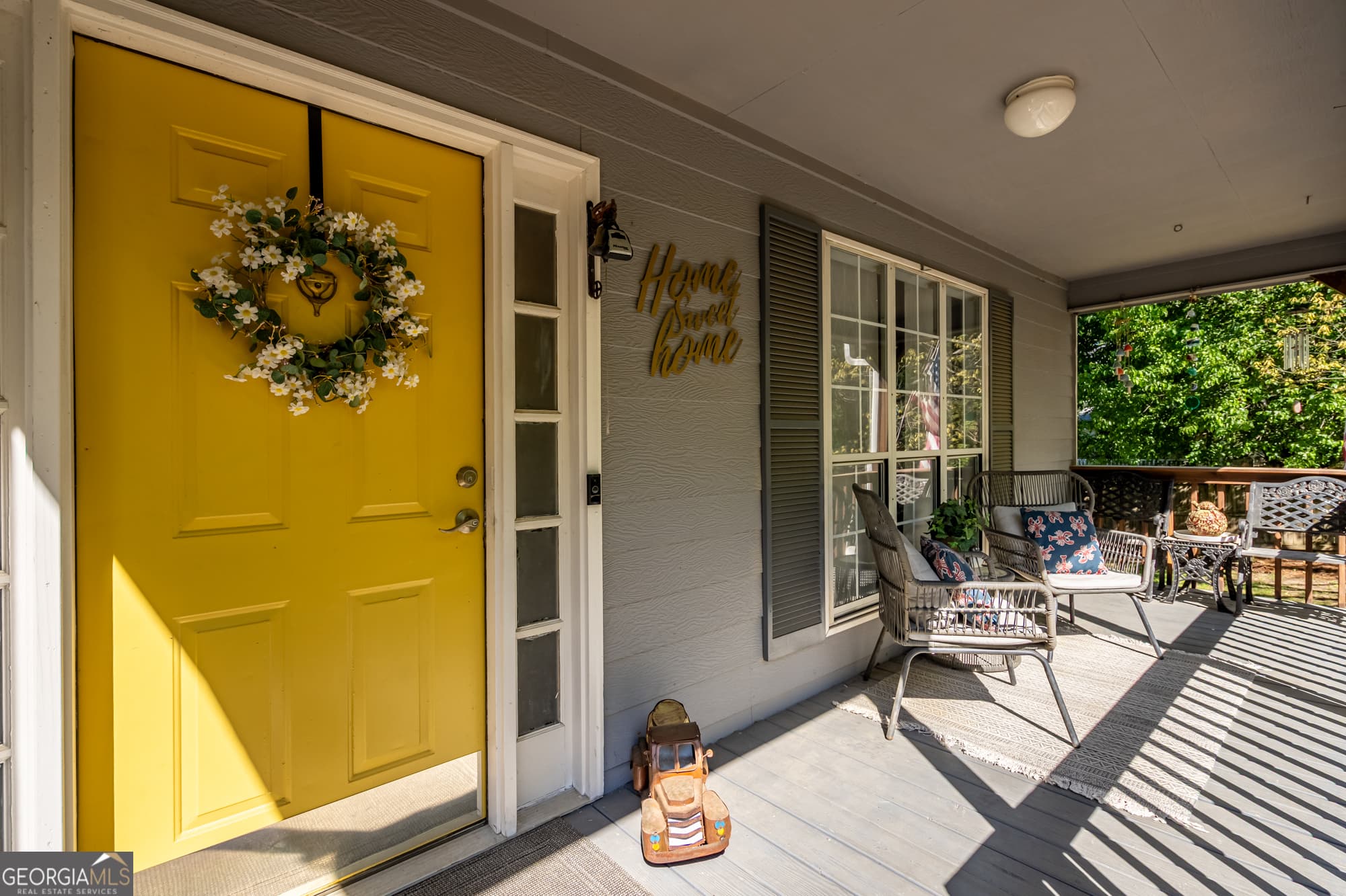 178 Laird Rd — photo 2