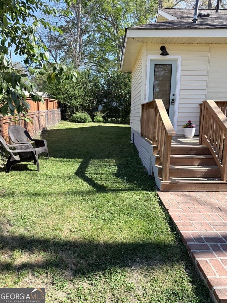 200 S Jackson St — photo 23