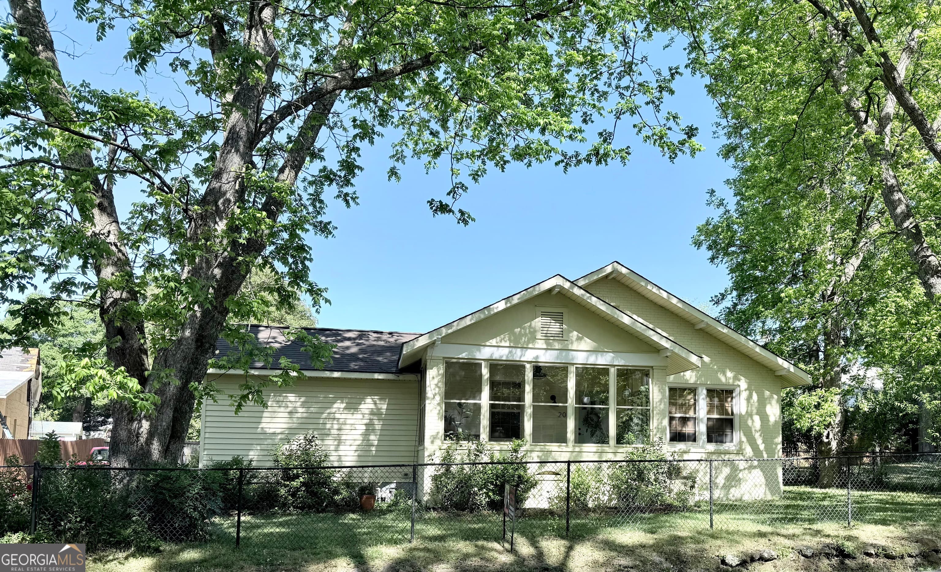 200 S Jackson St — photo 1