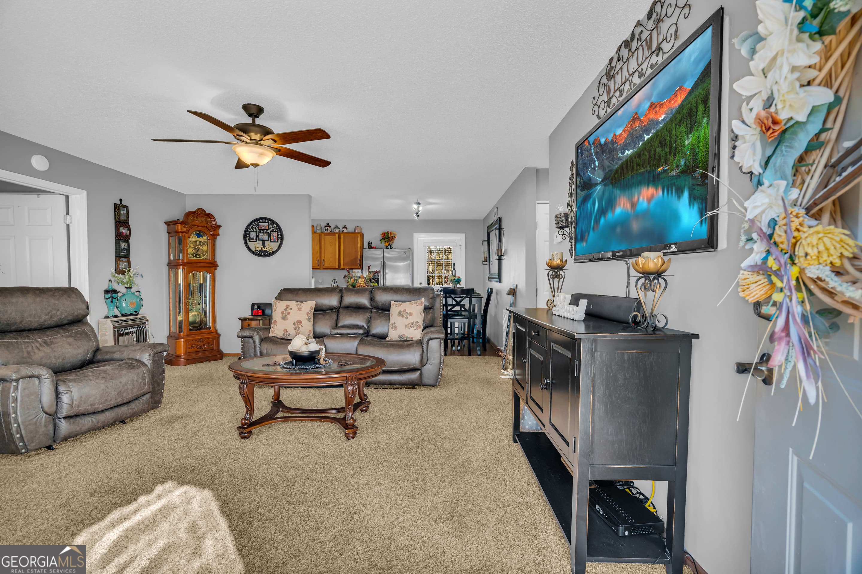 495 Imperial Dr — photo 2