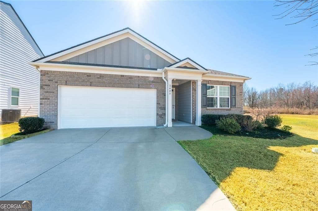 5480 Barberry Ave — photo 2