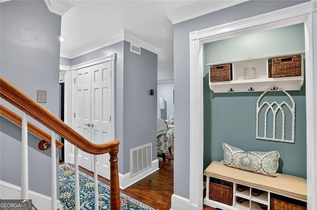 1666 Executive Park Ne Ln — photo 48