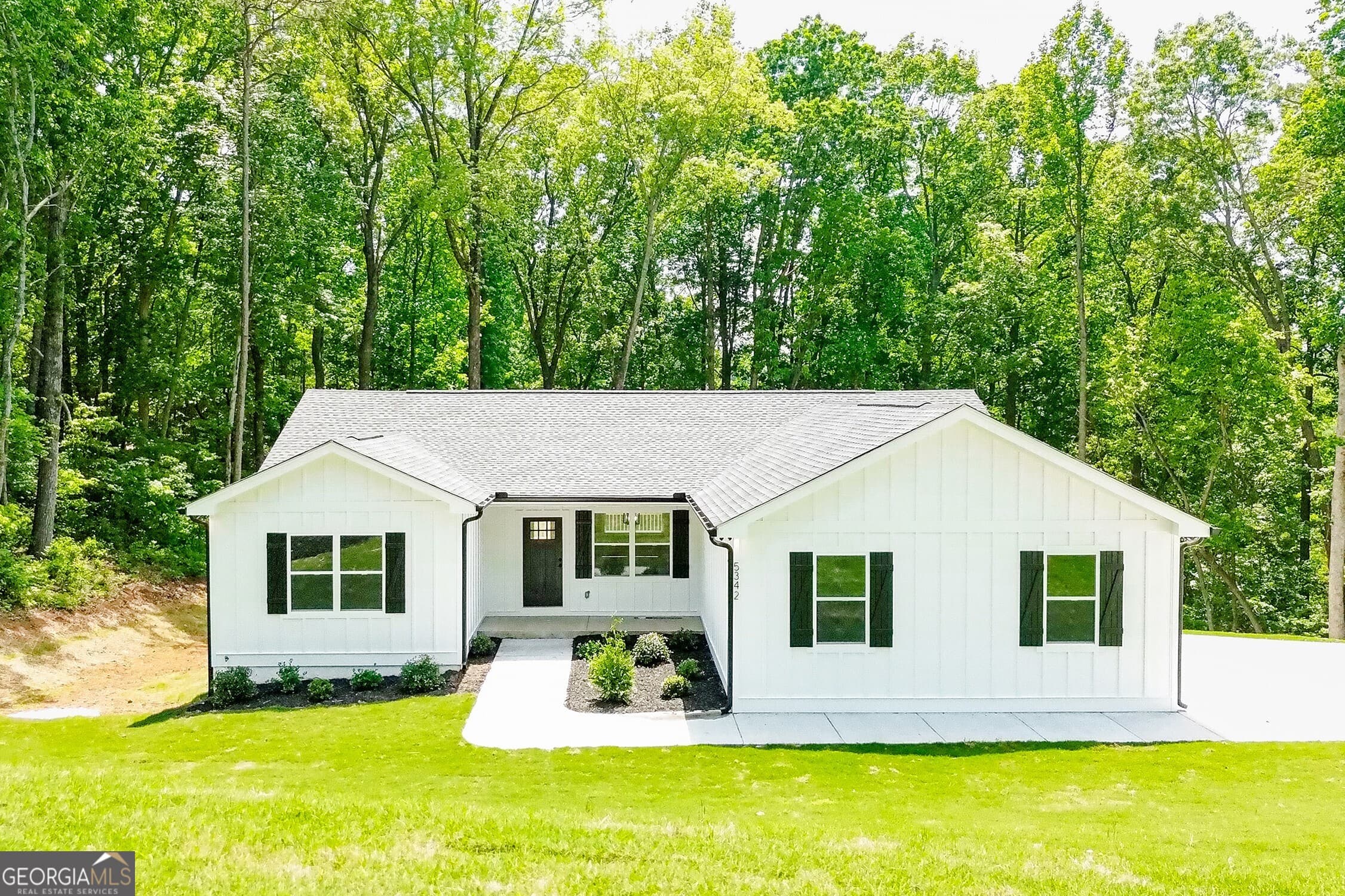 5342 Monarch Dr — photo 1