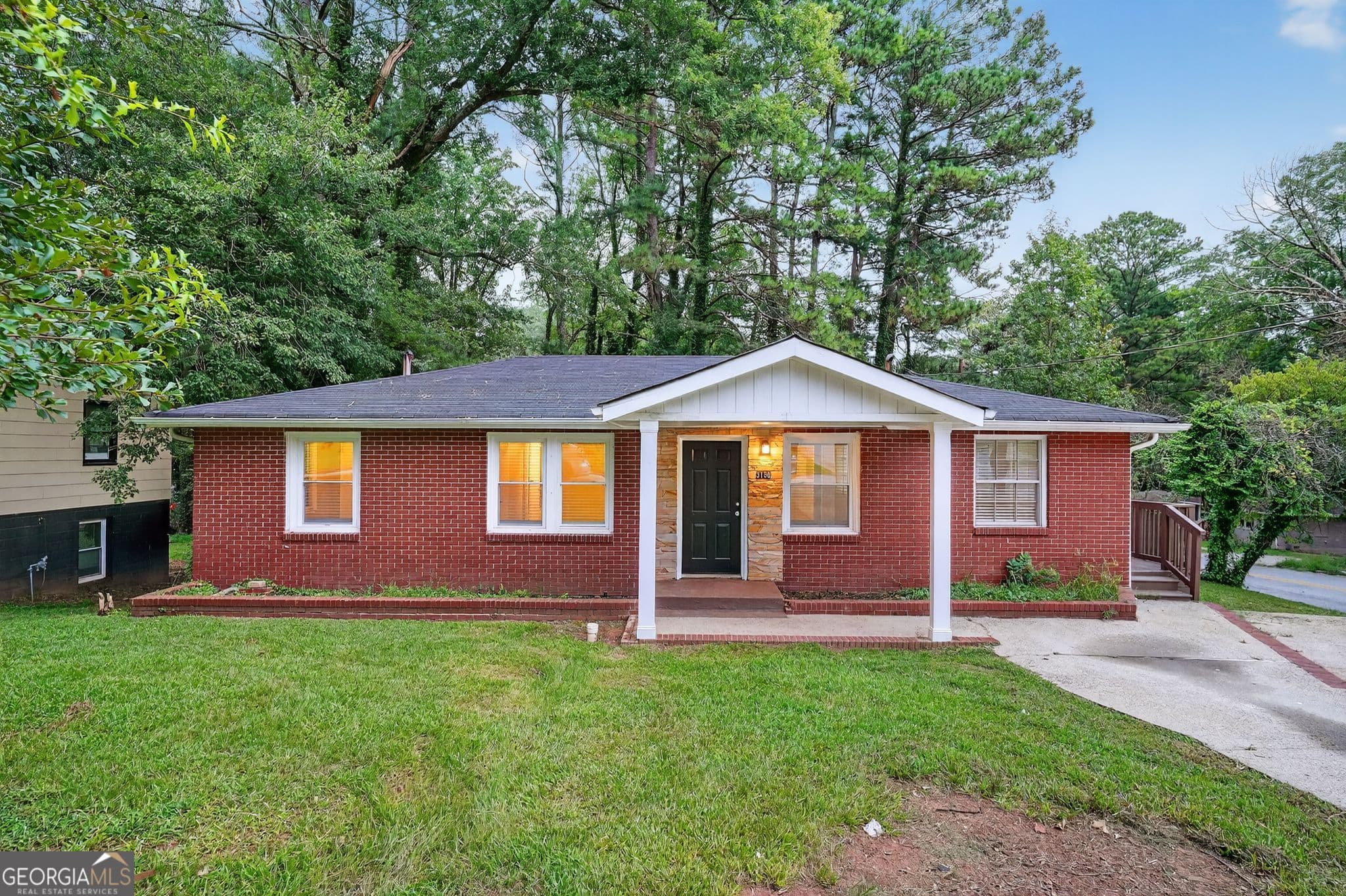 3136 Latona Sw Dr — photo 1