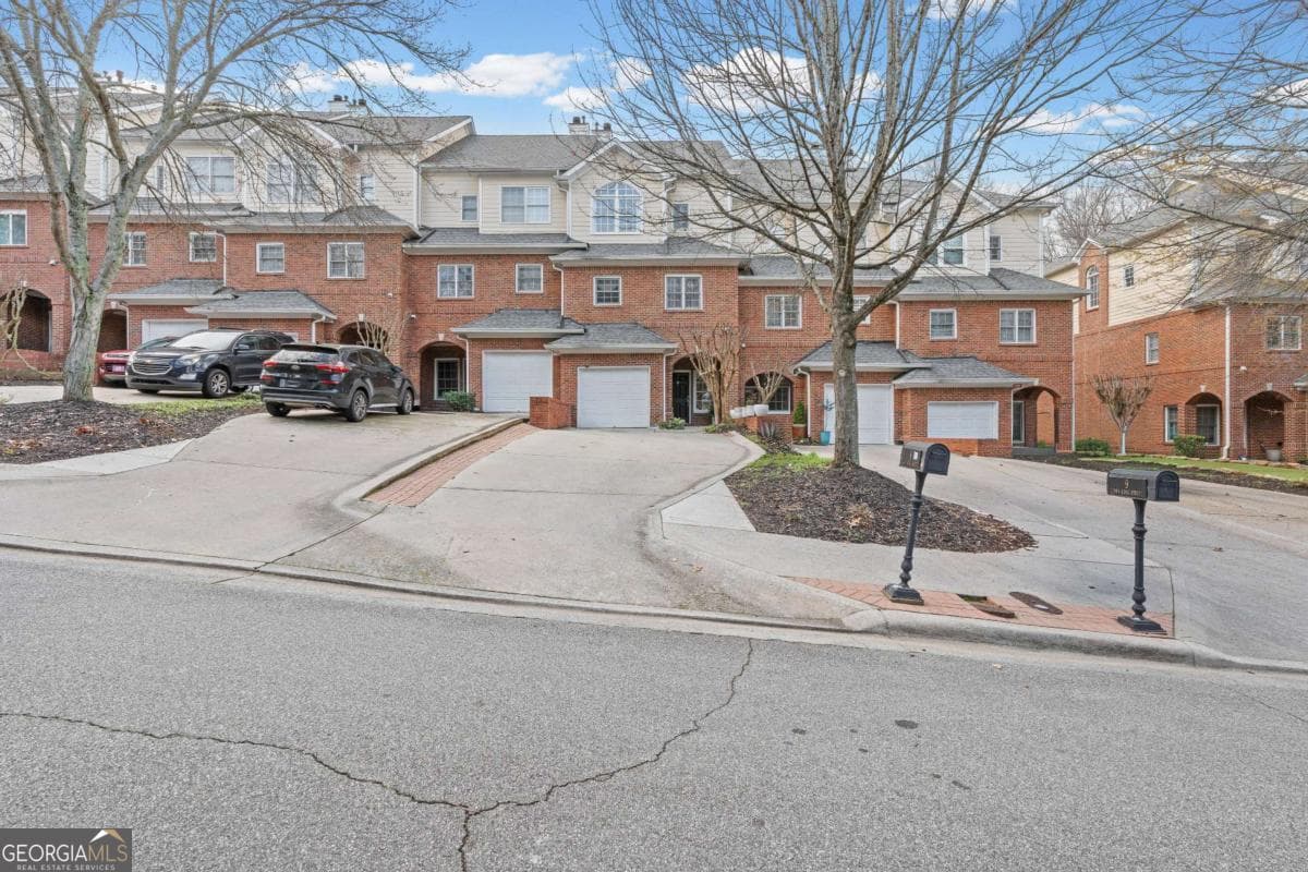 1200 Wing St 8 — photo 2