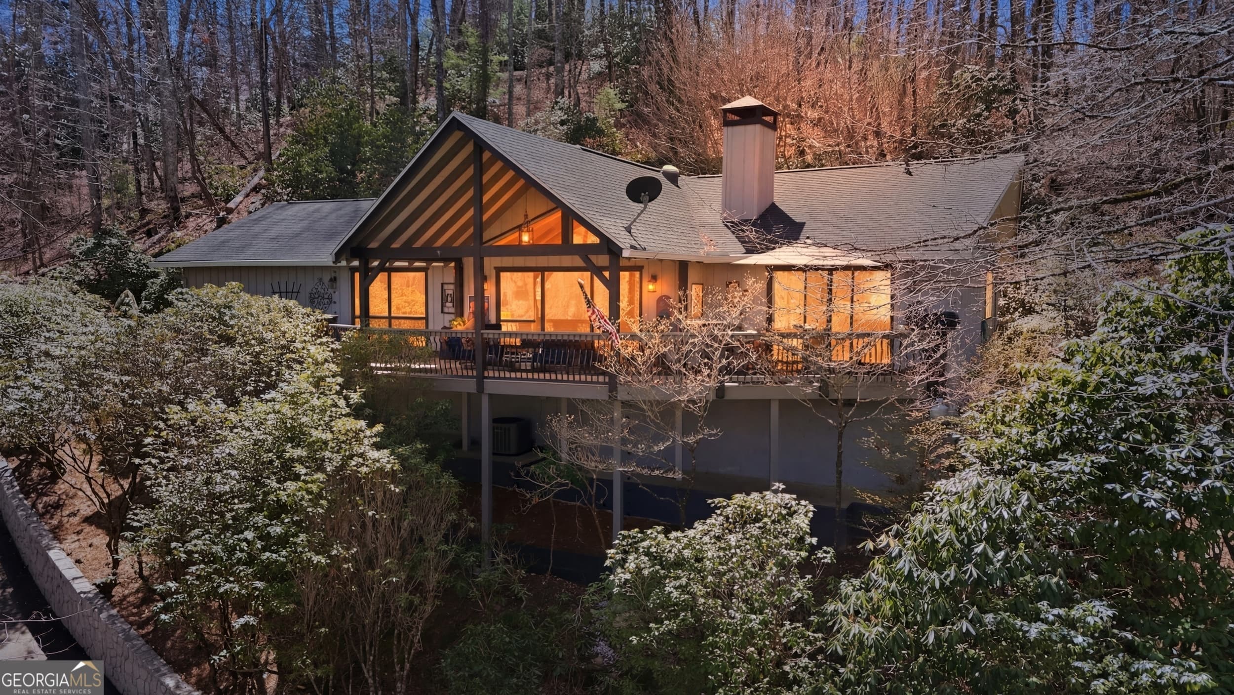 499 Ridgepole Dr — photo 1