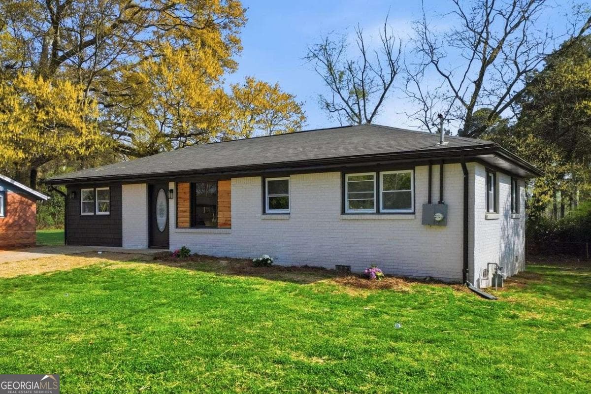 306 Dink Se Ln — photo 1