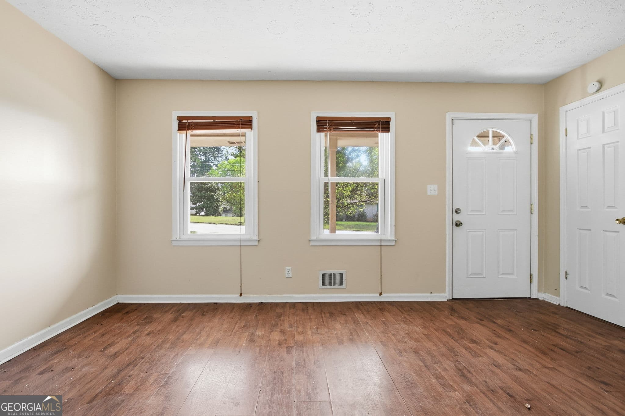 3354 Cheoah Dr — photo 2