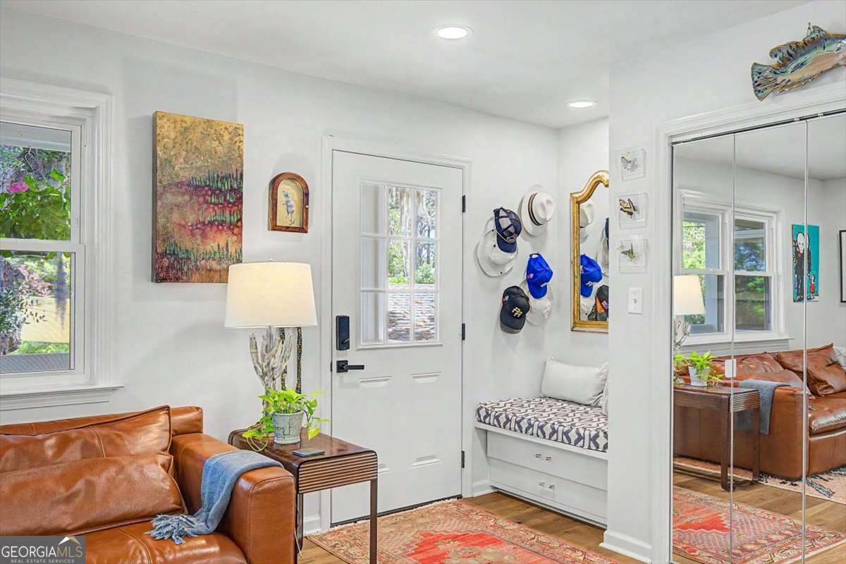 210 BATTERY WAY - Photo 4