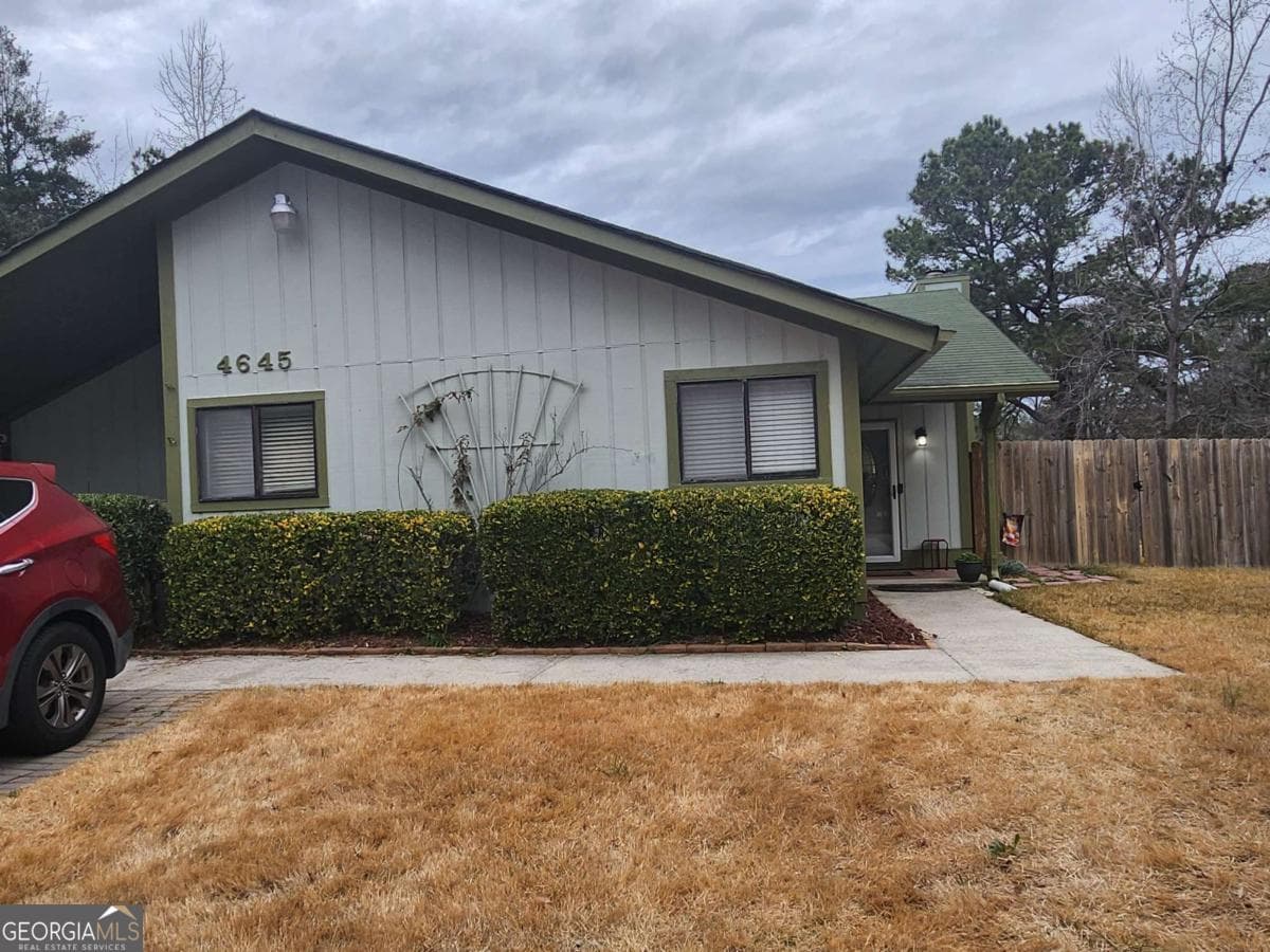 4645 Shannon Ct — photo 1